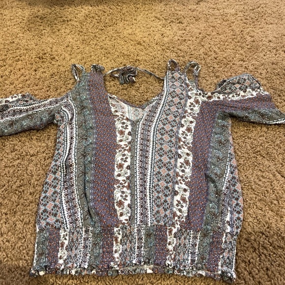 Daytrip printed cold shoulder top - Picture 7 of 7